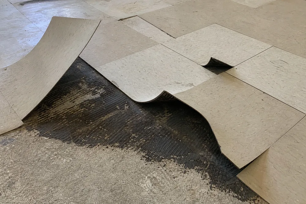 Floor-Flex-Boden, möglicher Asbest-Fundort im Altbau