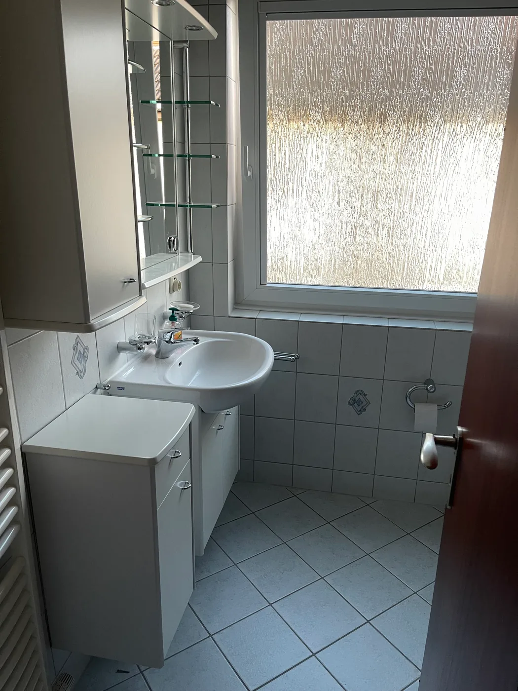 Gereinigtes Badezimmer in einer Wohnung in Hamburg-Berne nach der Wohnungsauflösung